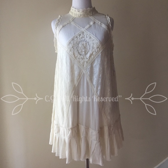Free People Dresses & Skirts - Free People Ivory Lace Sleeveless Dress